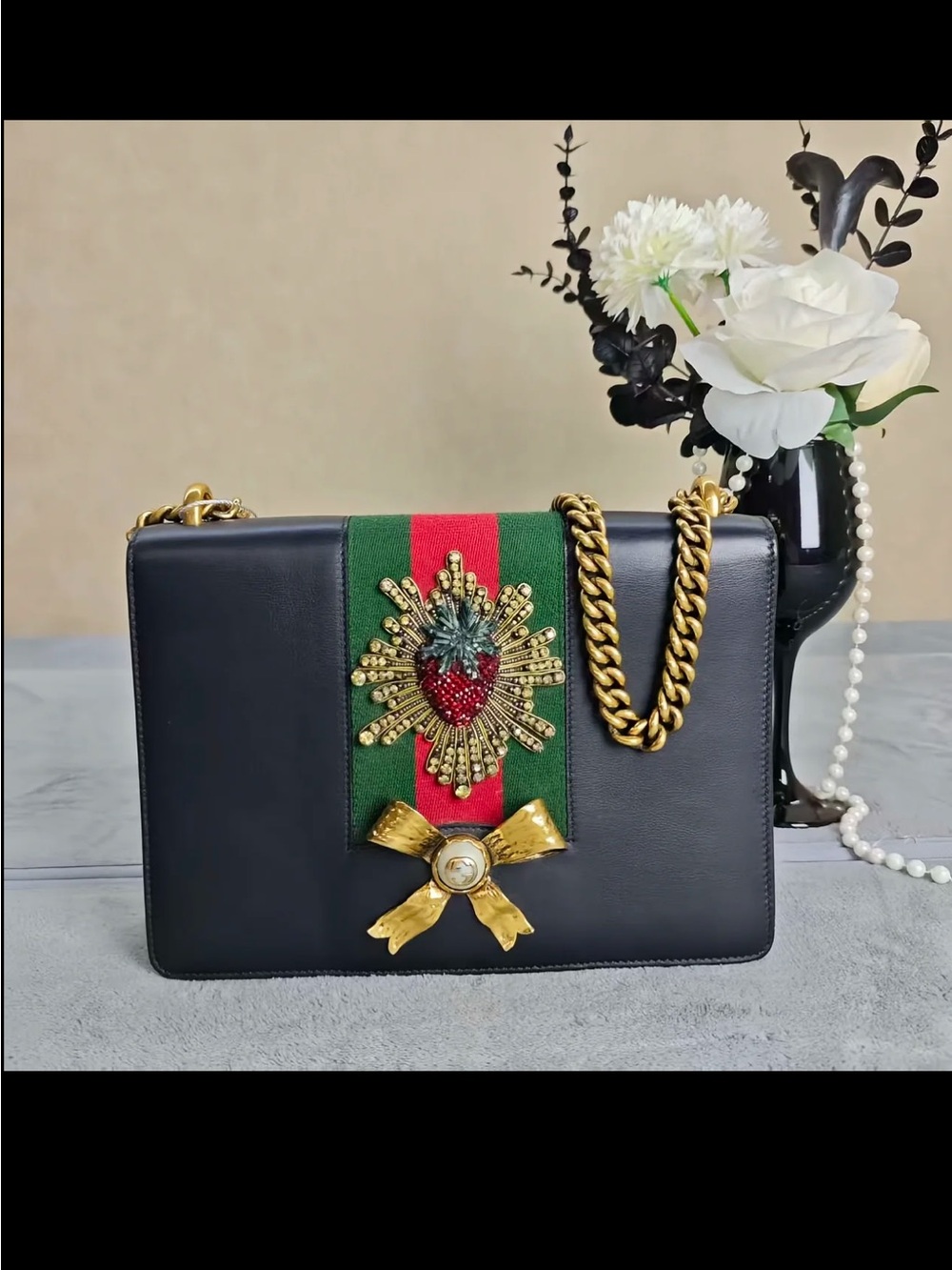 Gucci Limited Edition Peony Medium Strawberry Chain Shoulder Bag